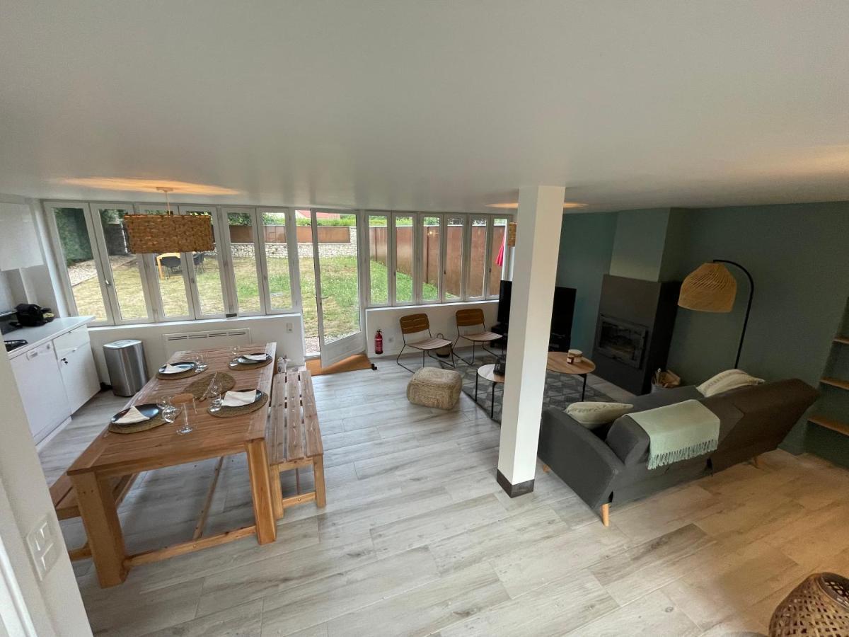 Maison De Campagne Entierement Climatisee Avec Grand Jardin Vila Pressagny-lʼOrgeuilleux Exterior foto
